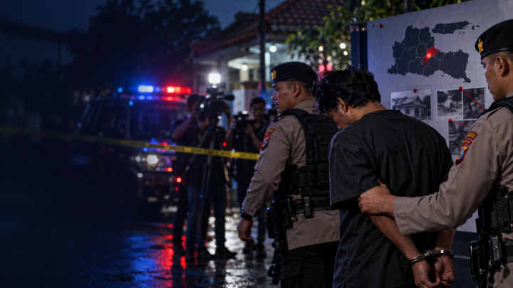 Ditangkap di Jombang, Ini Tampang Suami Sadis Pembunuh Istri dan Anak di Madiun