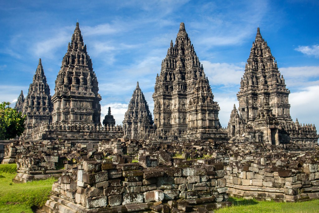 Candi-Candi Bersejarah