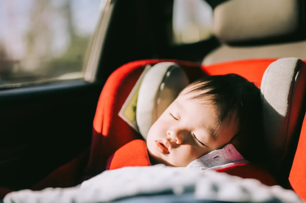 Tips Membawa Bayi Perjalanan Jauh dengan Mobil