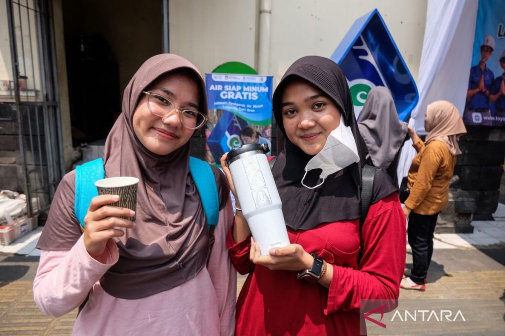 fasilitas-air-siap-minum-gratis-2764677