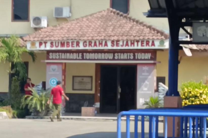 pabrik_kayu_pt_sgs_di_jombang_akan_phk_1000_orang