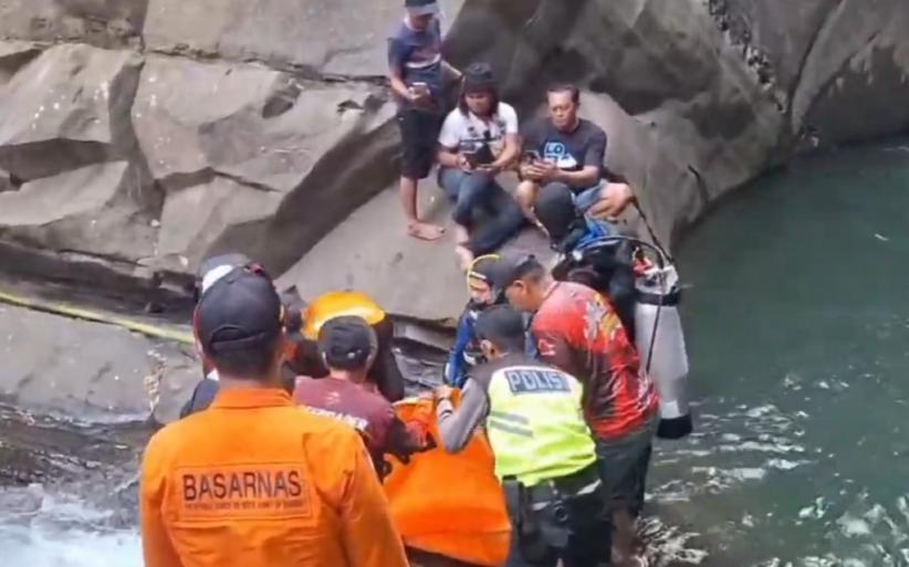 tenggelam_di_curug