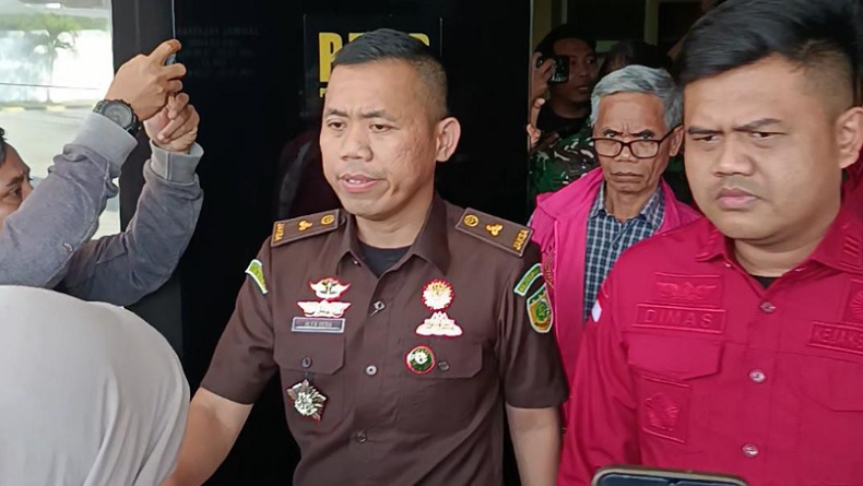 tersangka_korupsi_lombok_tengah