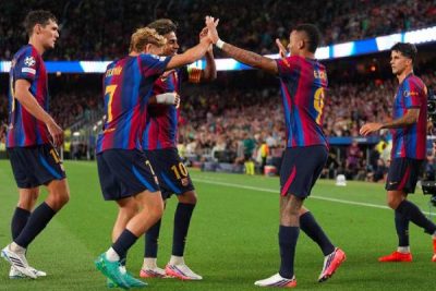 Hasil Lengkap Liga Champions: Barcelona dan PSG Kompak Pesta Gol