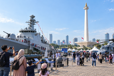 Navy Fair 2026 Digelar di Monas, Warga Antusias Lihat Alutsista TNI AL